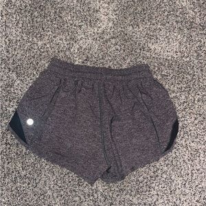 grey lulu shorts